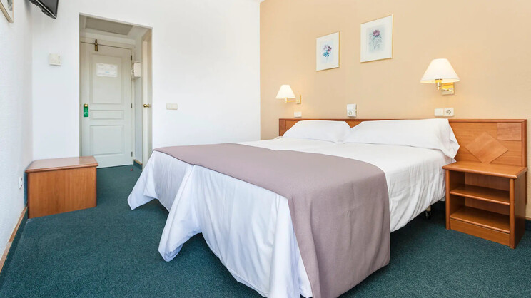 Globales Playa Santa Ponsa Hotel